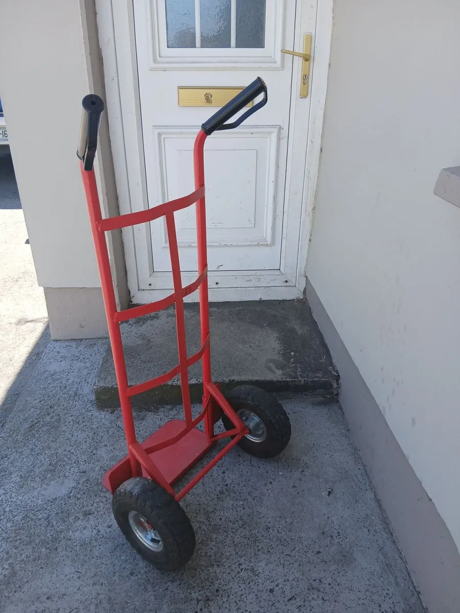 Hand cart in excellent condition read add - Image 2