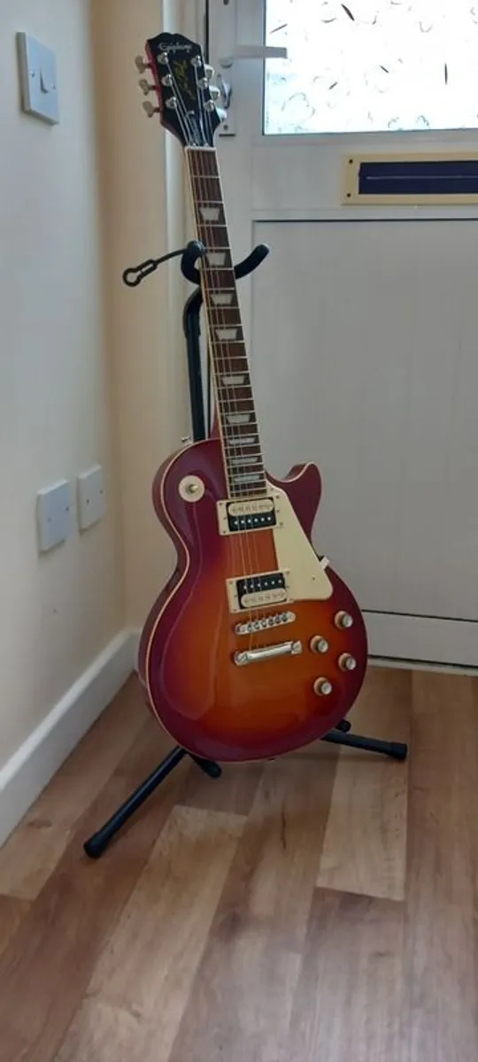 Electectric Guitar Set - Image 2