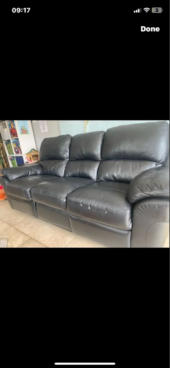 Sofa Black Leather Recliner - Image 3