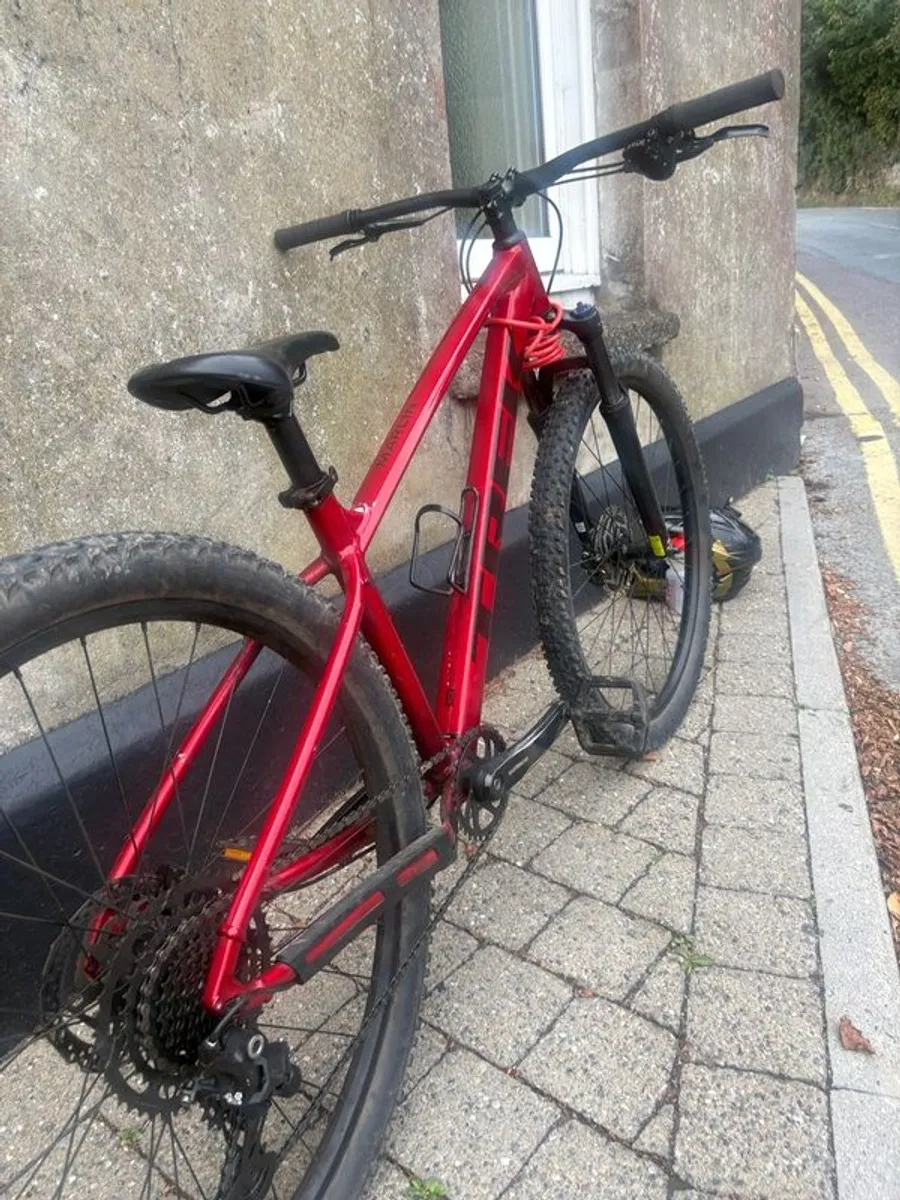mountain bike - Image 1