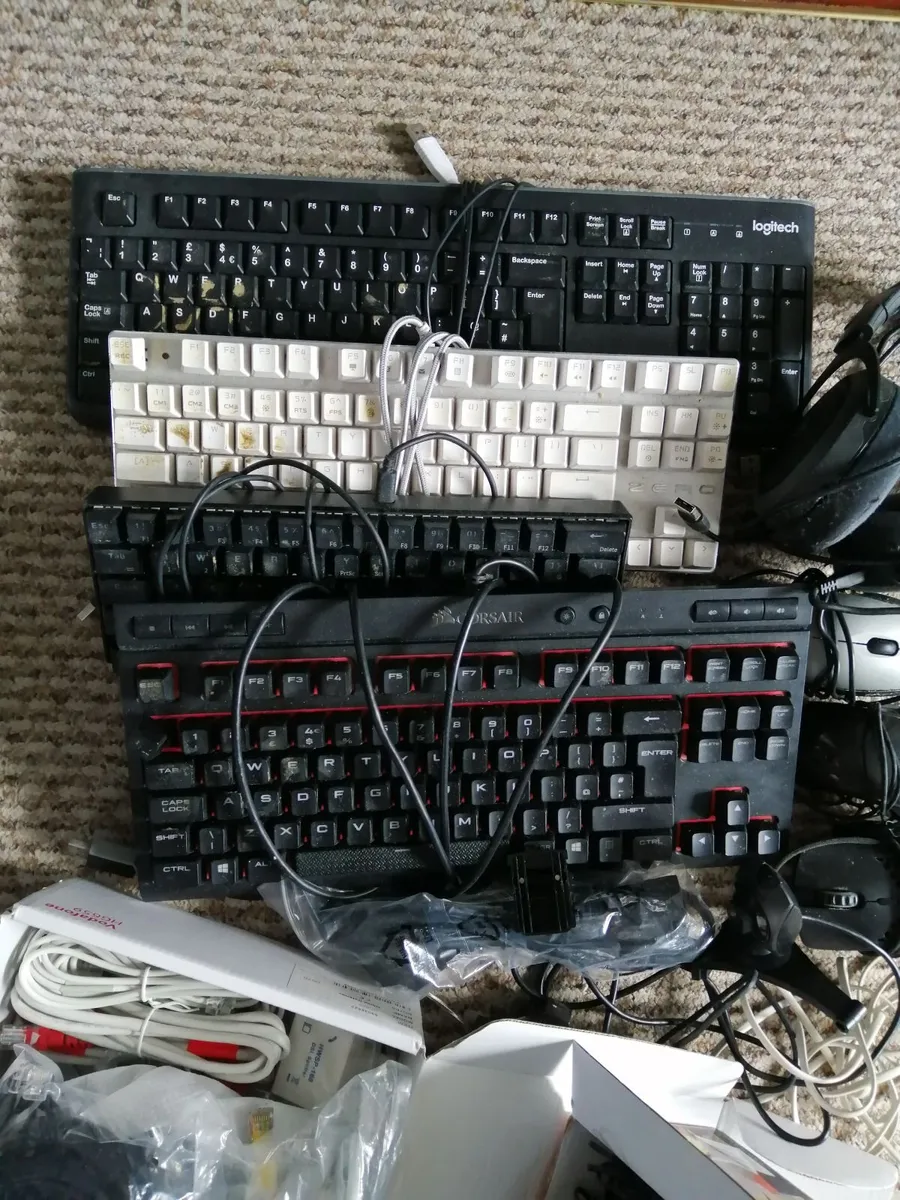 Keyboards /portable dvd player's - Image 2