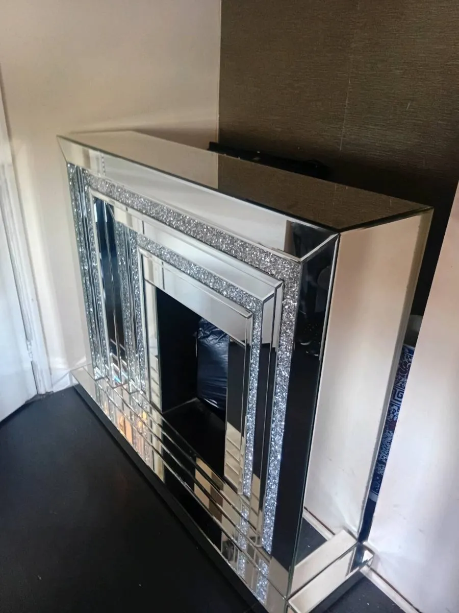 Fireplace - Image 2