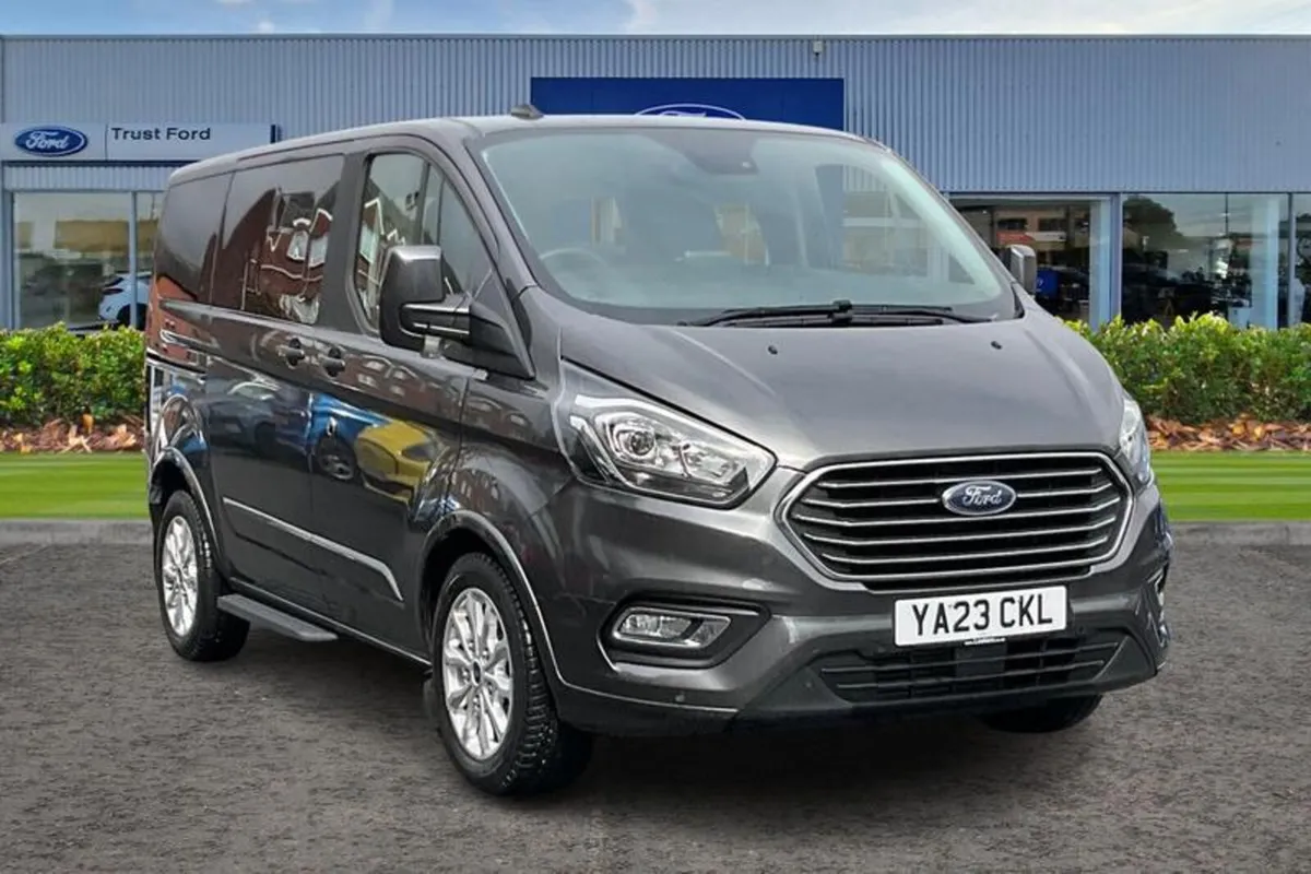 Ford Tourneo Custom 2.0 320 EcoBlue Titanium Minib - Image 1
