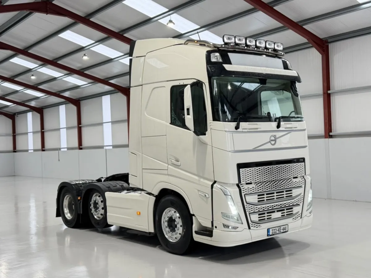 2020 VOLVO FH 540 GLOBETROTTER - Image 1