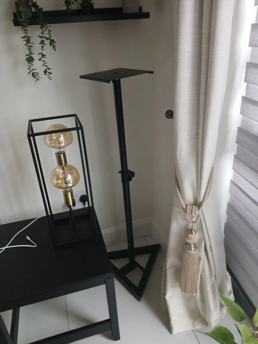 Speaker Stands