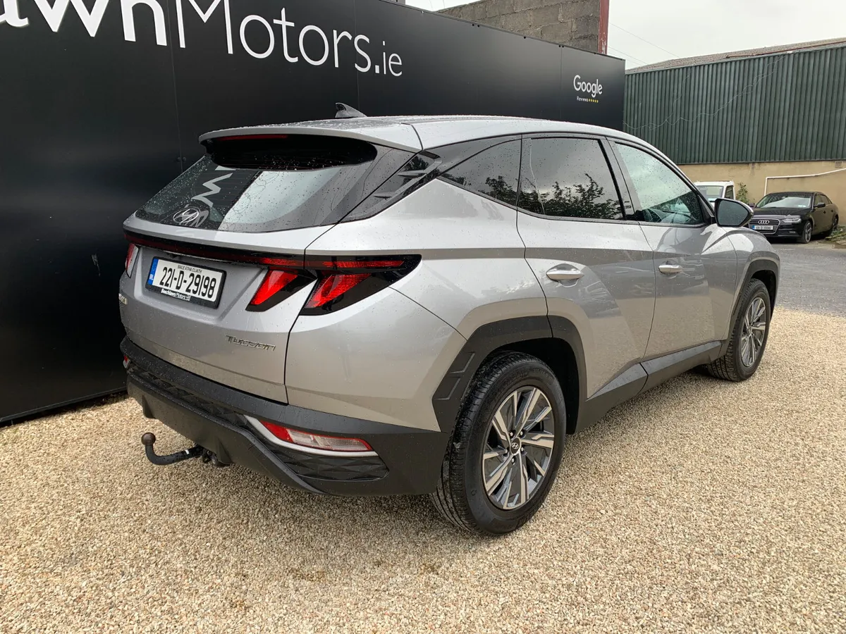 HYUNDAI TUCSON 1.6 CRDI COMFORT PLUS COMMERCIAL - Image 3