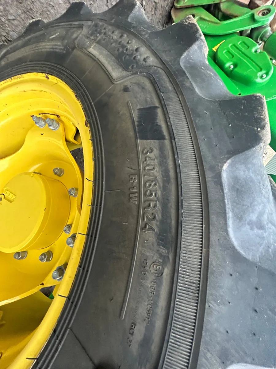2018 John Deere 5100M - Image 4