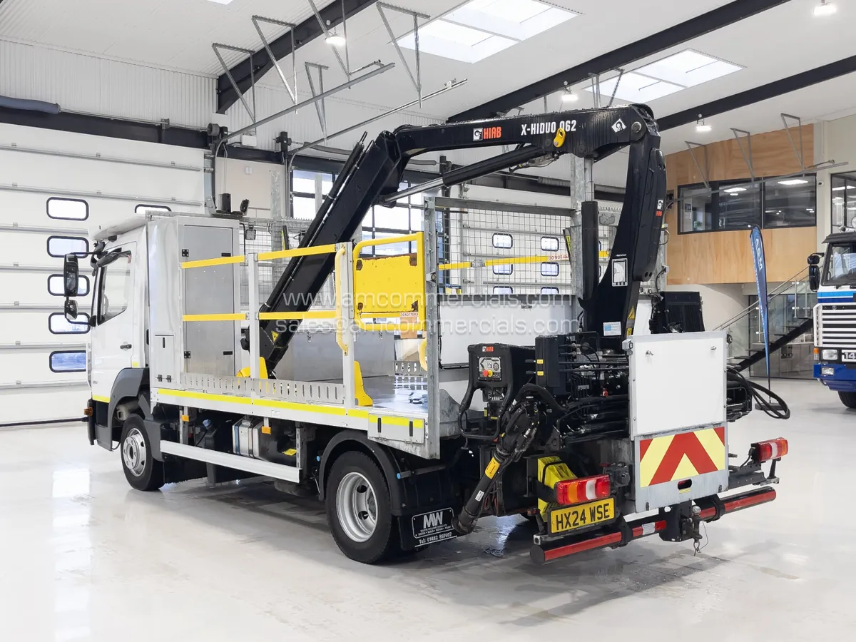 2024 MERCEDES ATEGO 816 POLE CARRIER WITH CRANE - Image 4