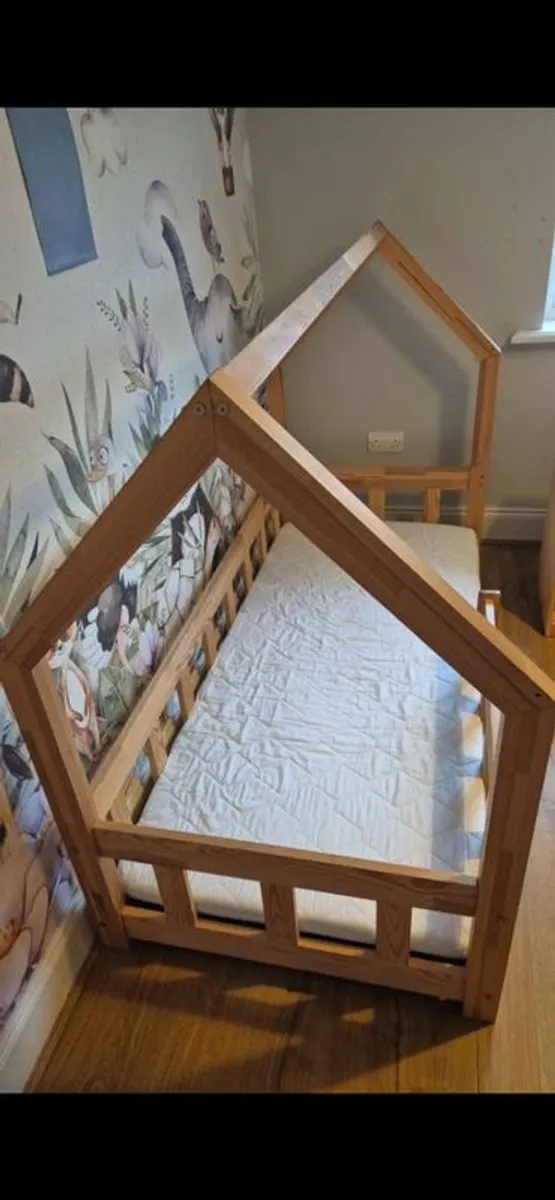Bed for kid - Image 1