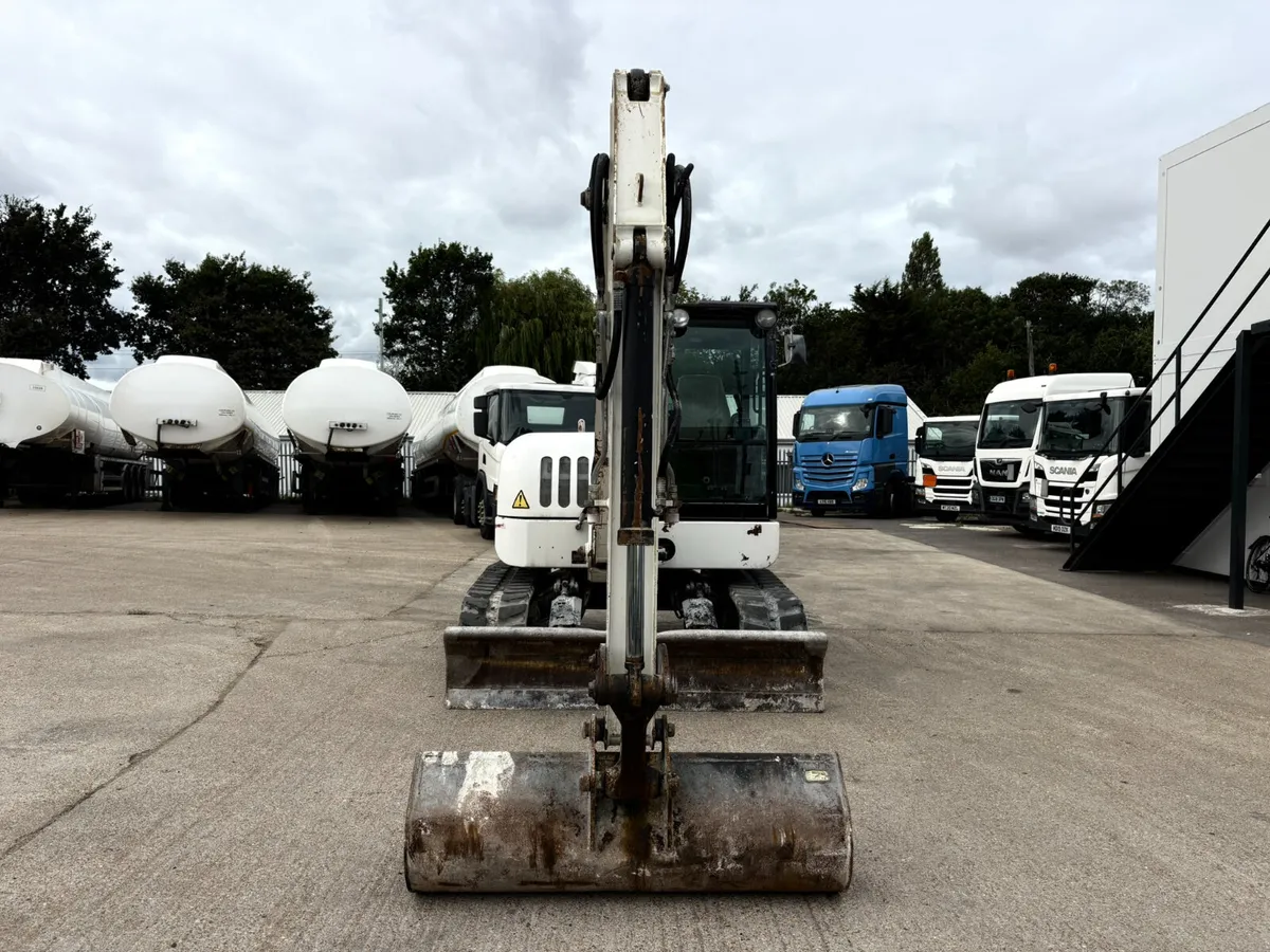 2009 BOBCAT 442D 7500KG MIDI DIGGER 709HRS! - Image 4