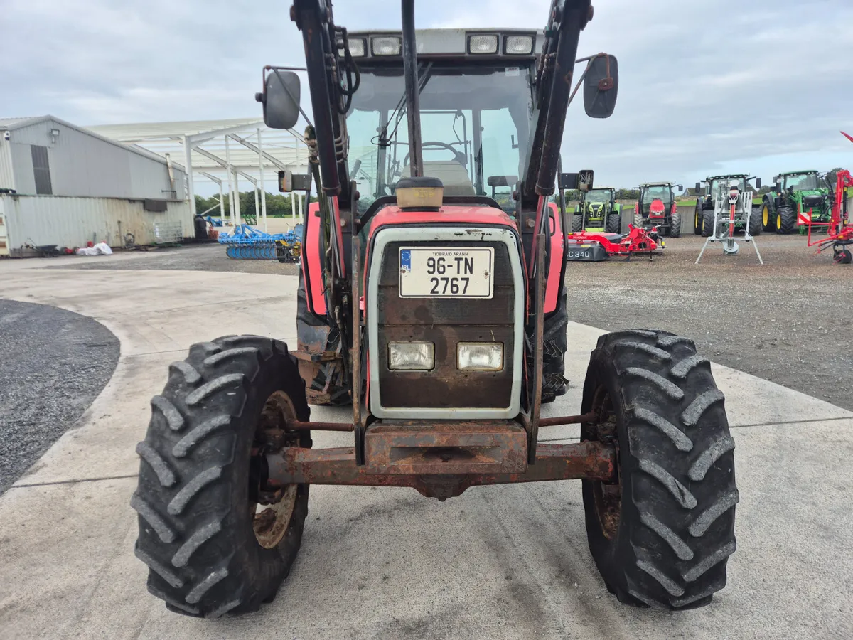 Massey Ferguson 6150 1996 - Image 4