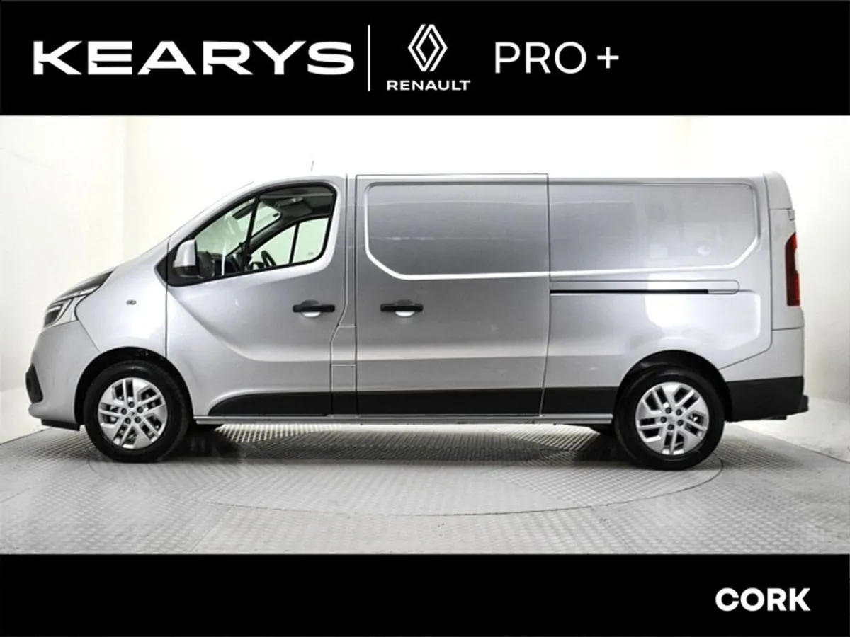 Renault Trafic LL30 ENERGY dCi 120 Sport MY19 - Image 3