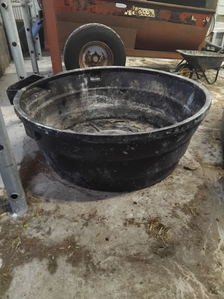 Water trough - Image 1