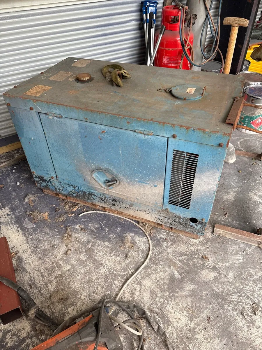 Gen weld 300 - Image 1