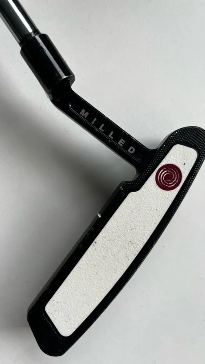 Odyssey Black Series iX 1 putter - Image 2