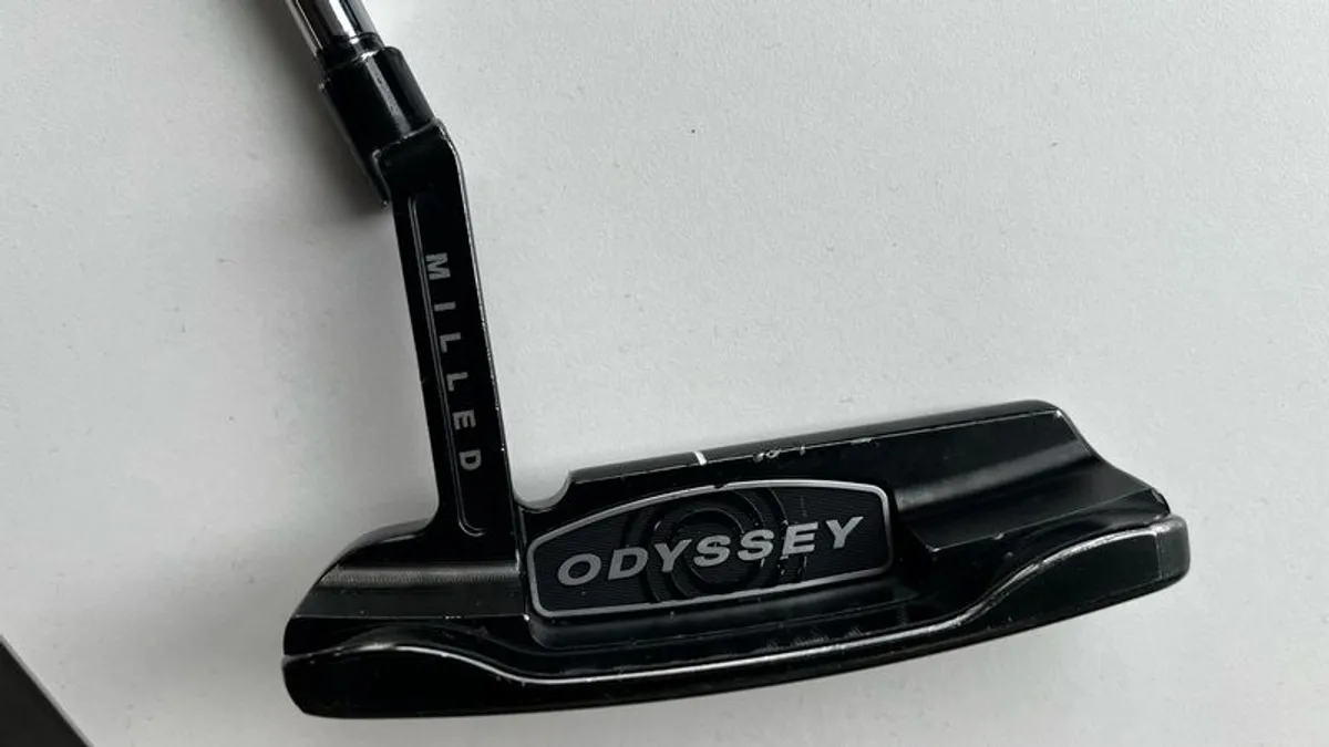 Odyssey Black Series iX 1 putter - Image 3