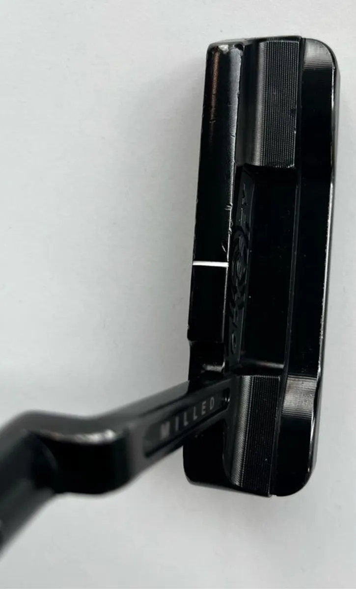 Odyssey Black Series iX 1 putter - Image 4