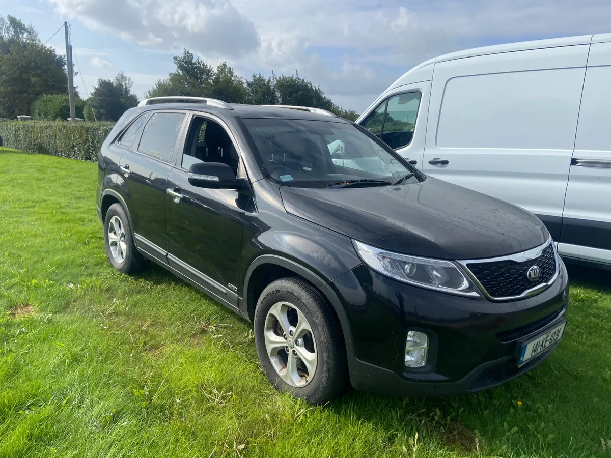 Kia Sorento 2014 commercial - Image 1