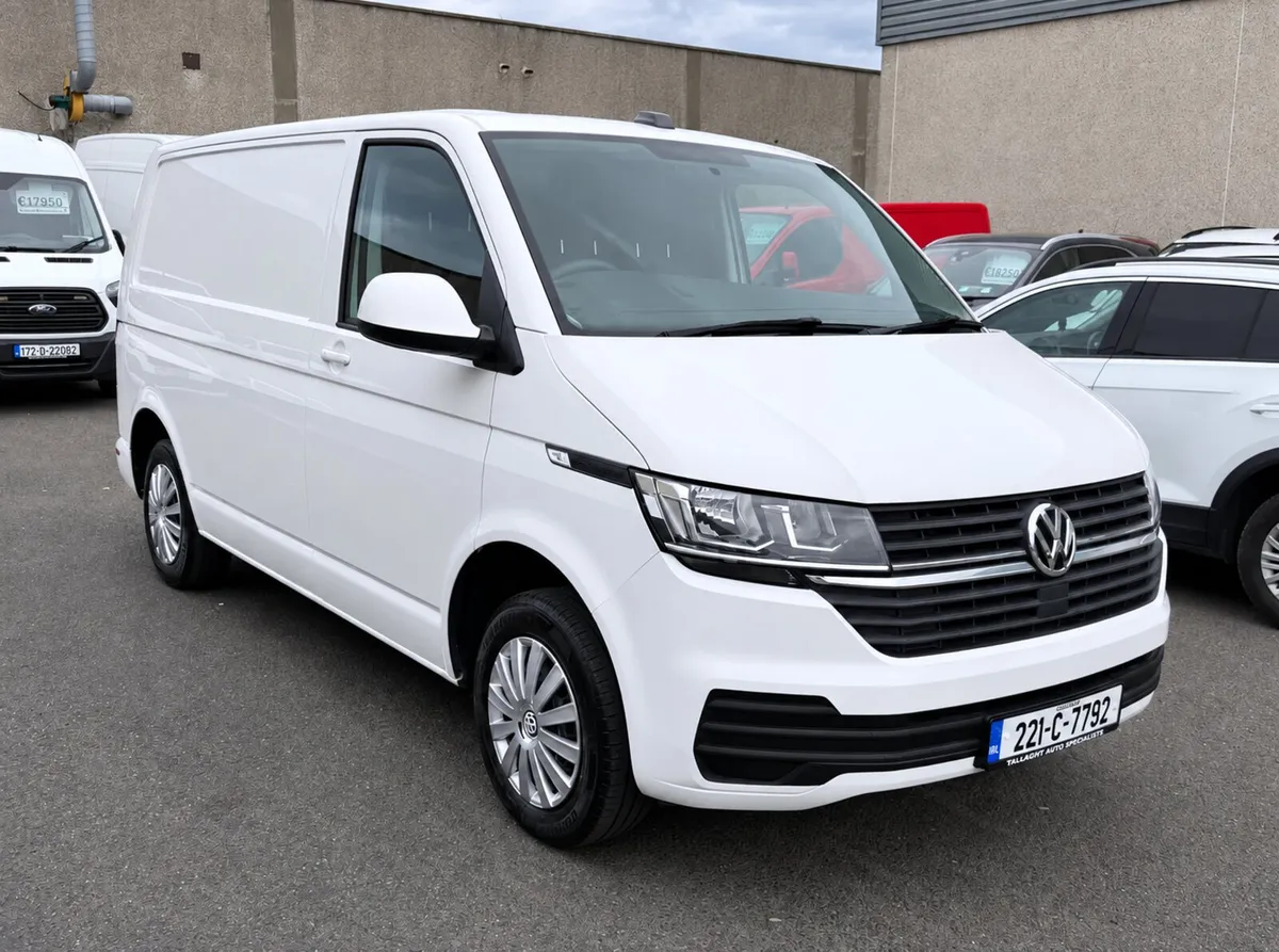 2022 Volkswagen Transporter - Image 1