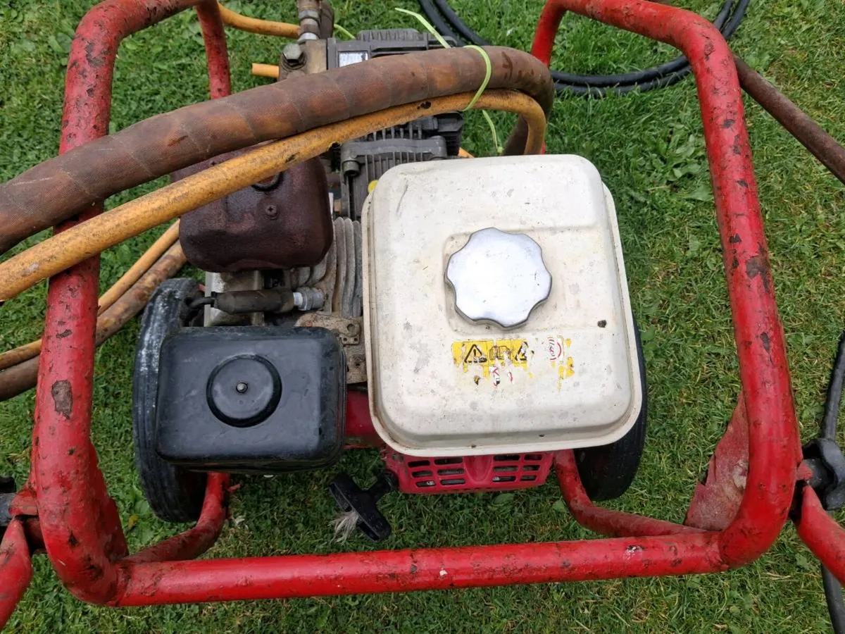 Honda power washer - Image 1
