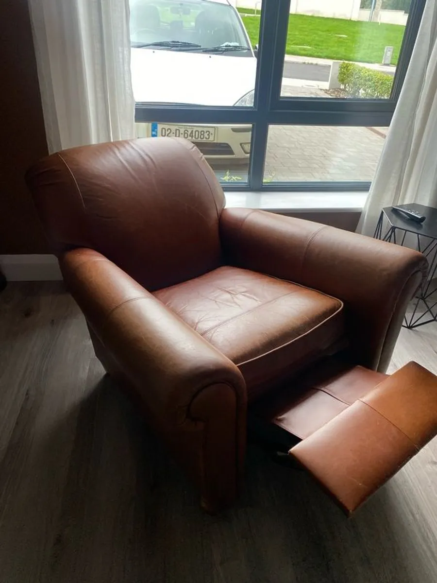M&S Leather Reclining armchair - Image 4