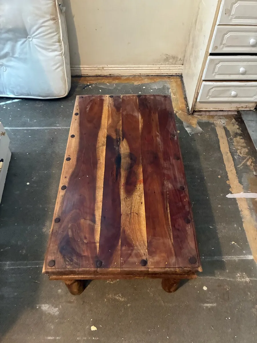 Coffee table - Image 1