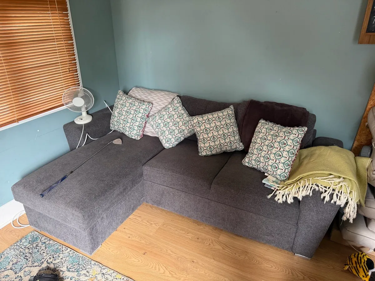 Fold out sofa - Image 1