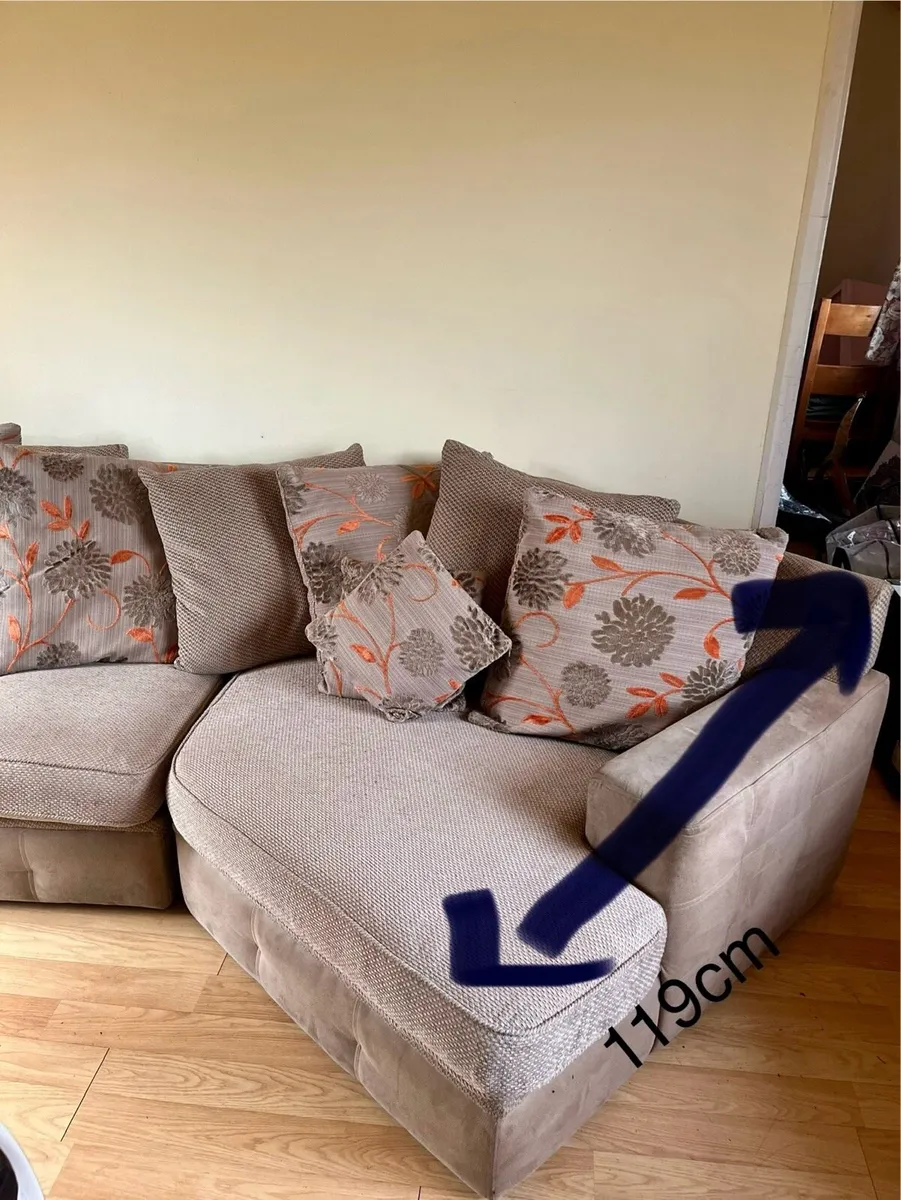 Sofa couch - Image 3