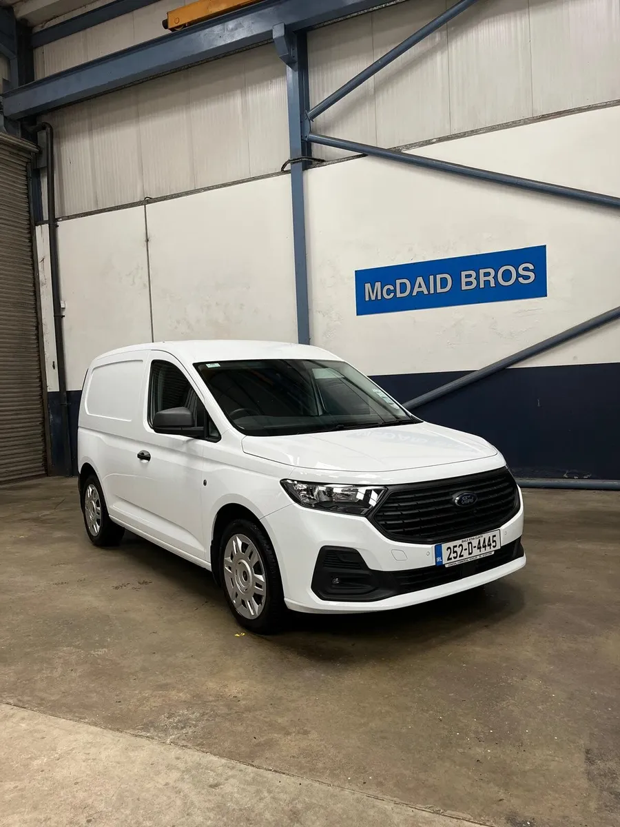 2025 (252) Ford Transit Connect - Image 1