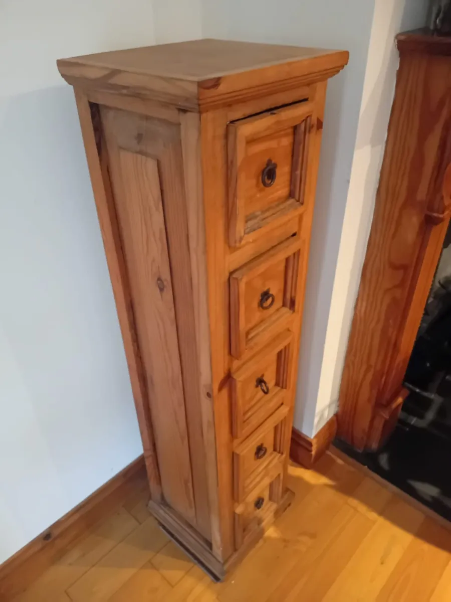 Solid wood 4 door cabinet