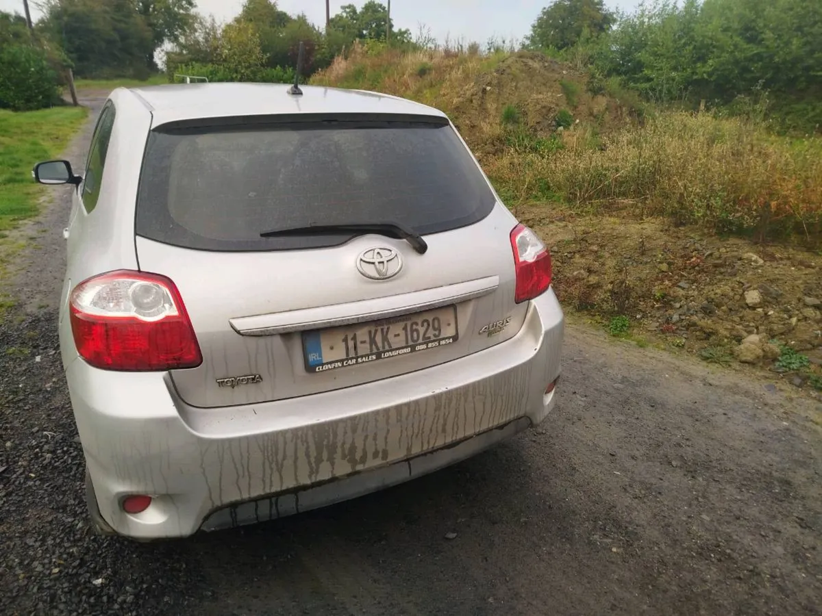 Toyota auris - Image 3