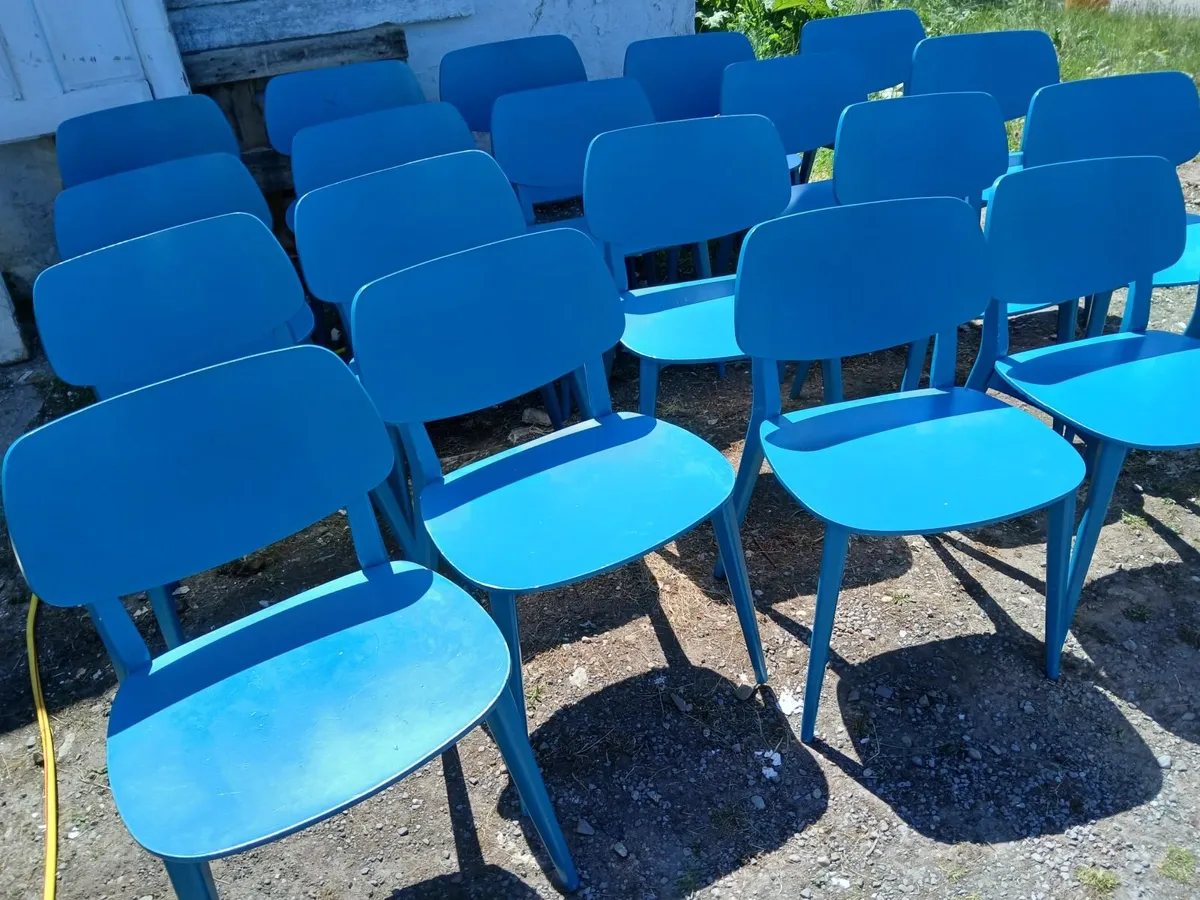Chairs lot of /25/... in red or blue...delivered - Image 1