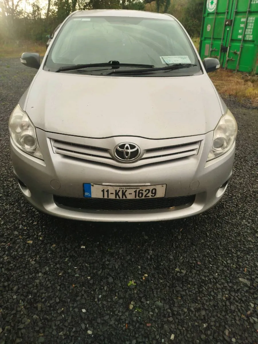 Toyota auris - Image 1