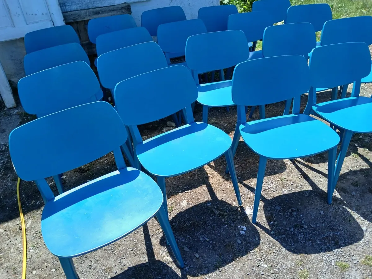 Chairs lot of /25/... in red or blue...delivered - Image 3