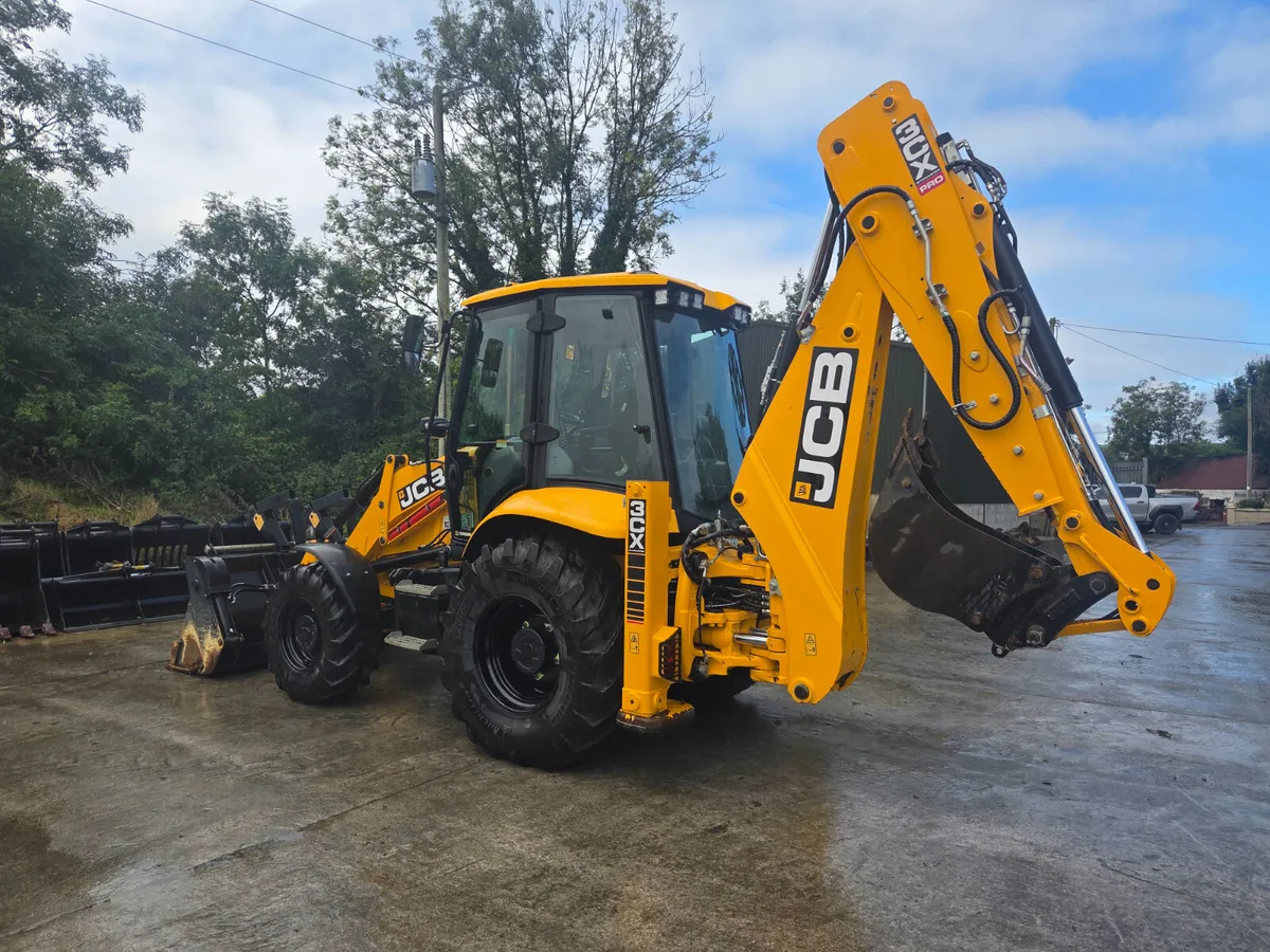 JCB 3CX PRO  SERVO   (427 HRS) - Image 4