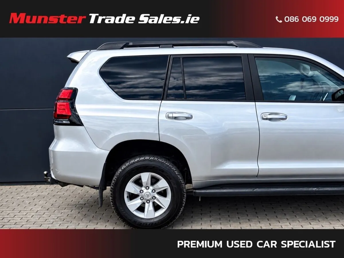 Toyota Land Cruiser TX Commercial 2.8 D-4D Automat - Image 2
