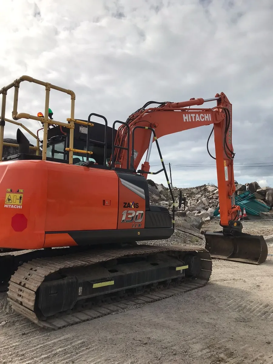 Hitachi 130/7NX  2021 - Image 3