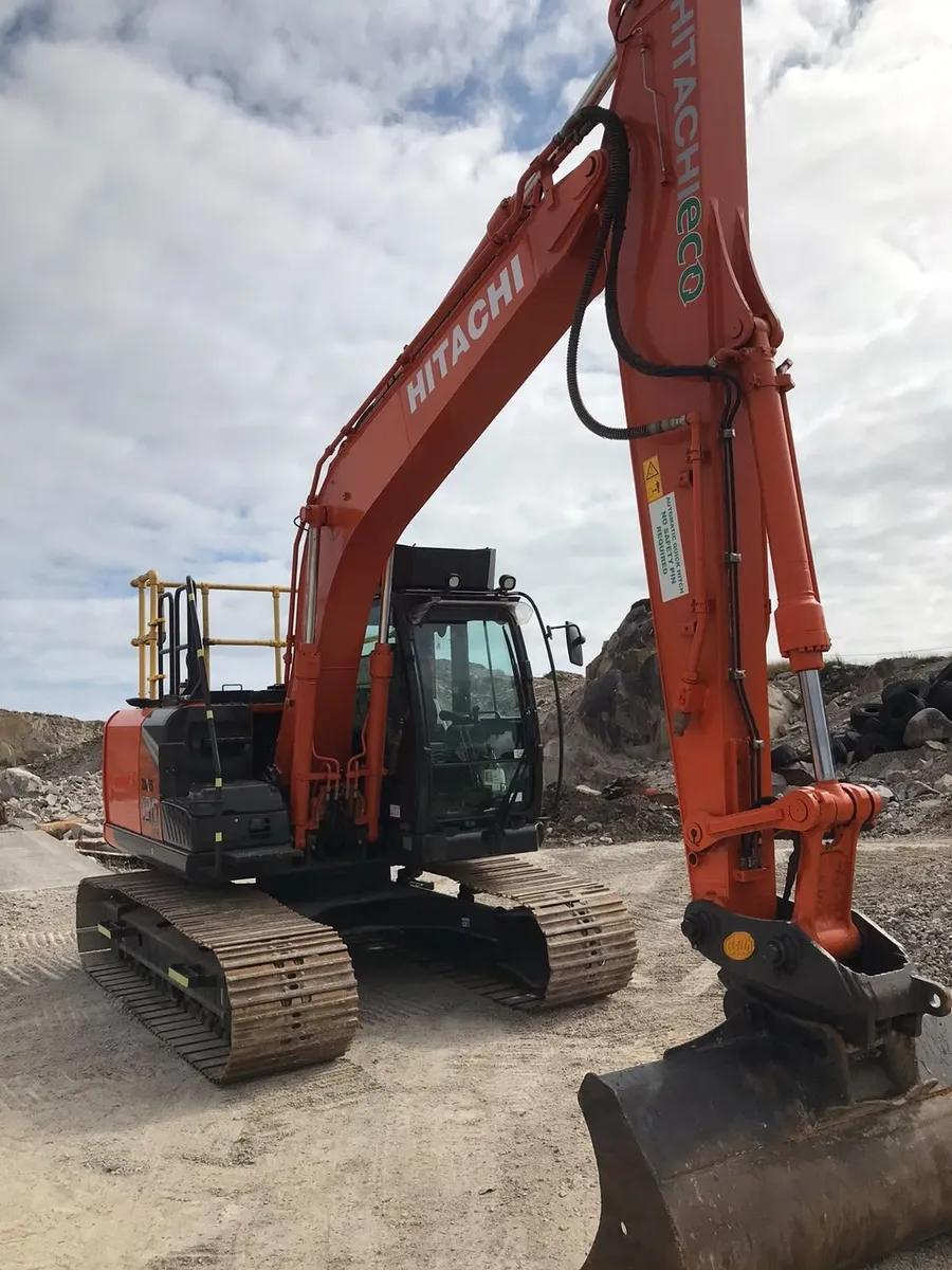 Hitachi 130/7NX  2021 - Image 1