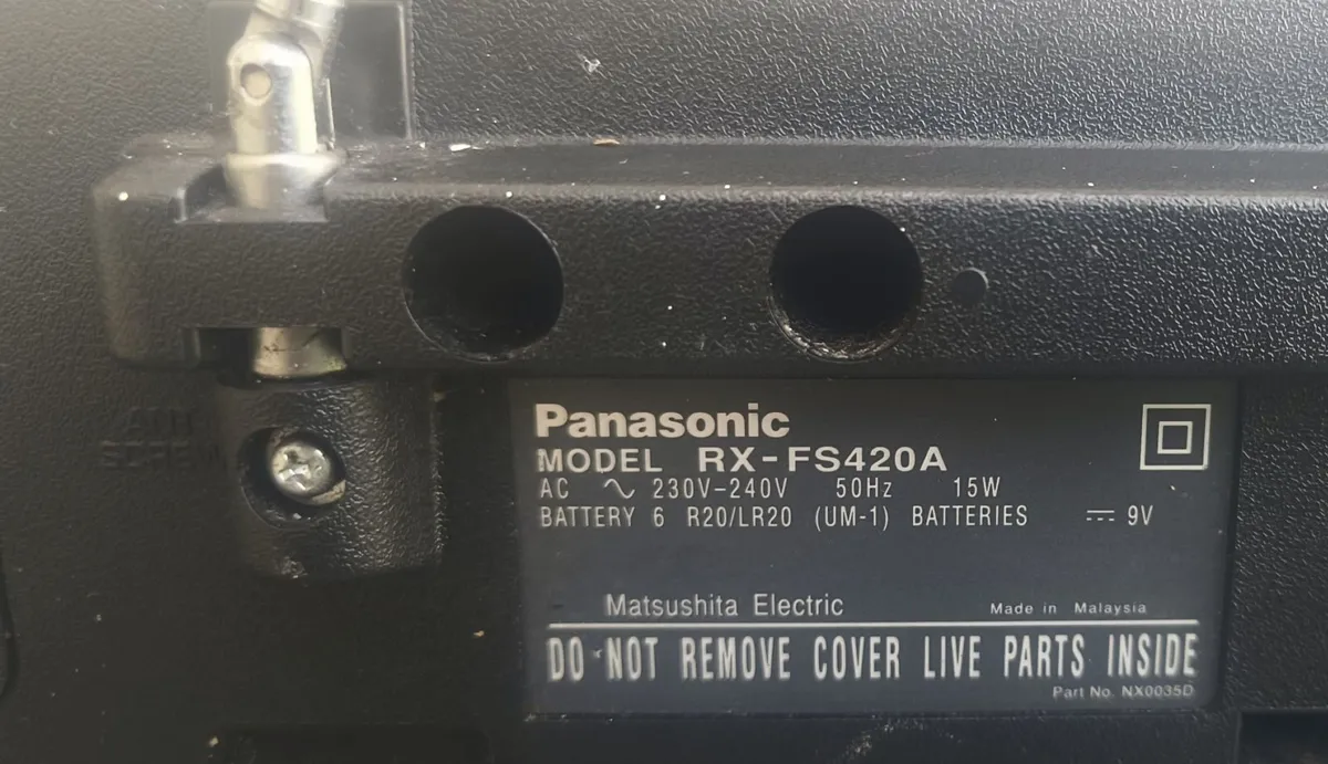 Panasonic Stereo Radio Cassette Recorder RX-FS420 - Image 2