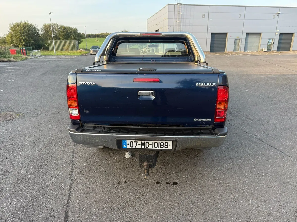 2007 Toyota Hilux 11 months NCT - Image 4