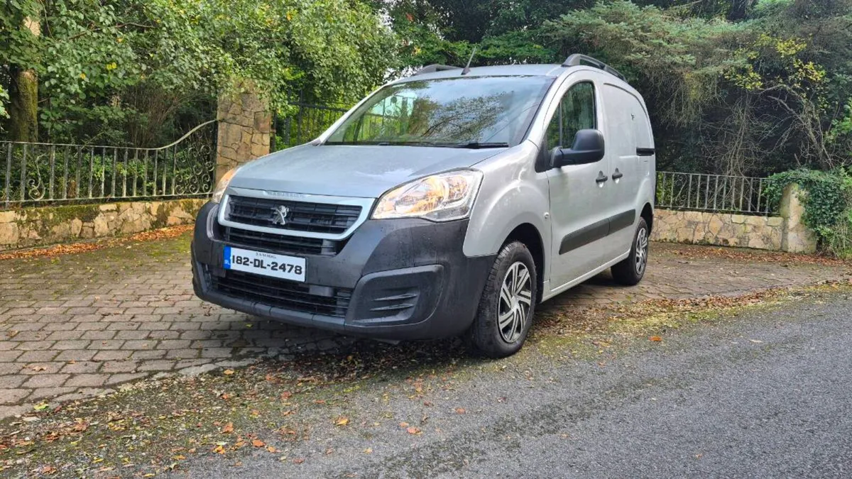 2018 Peugeot Partner Professional - Image 1