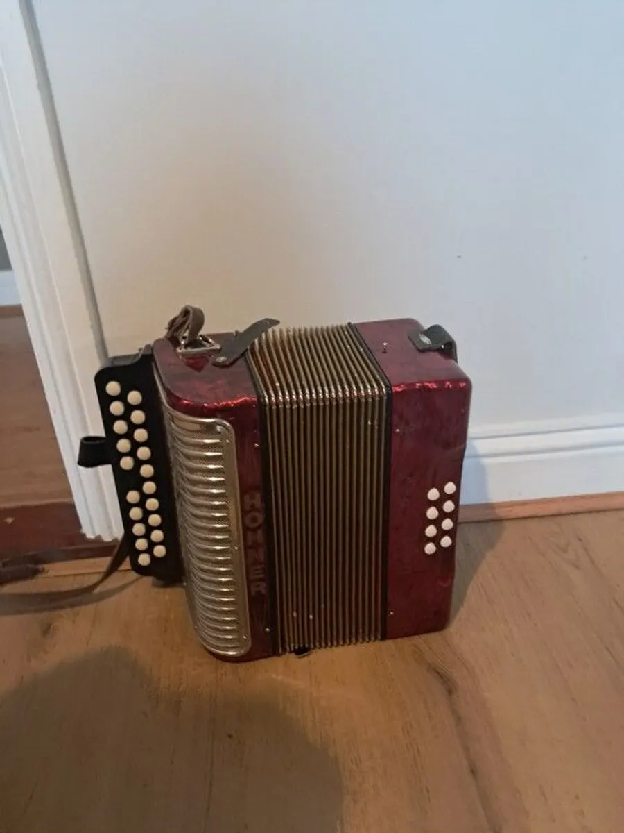 Hohner Black Dot button Accordion - Image 2