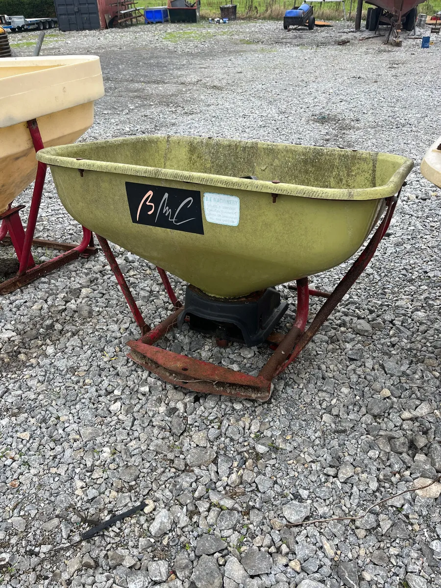 BMC Fertiliser Spreader - Image 2