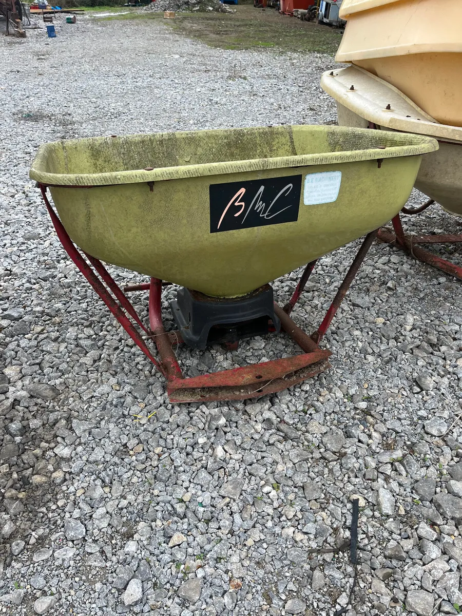 BMC Fertiliser Spreader - Image 1