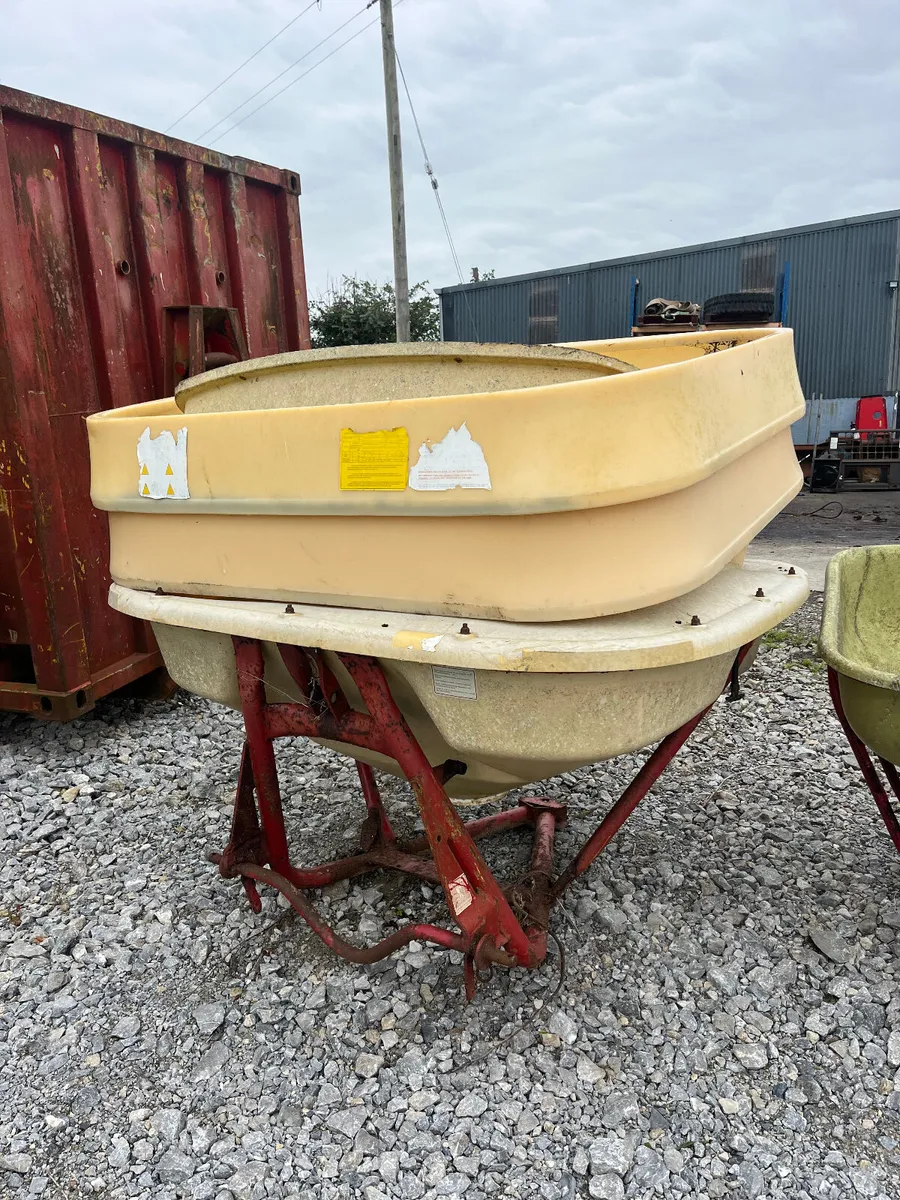 Fertiliser Spreader Bins - Image 1