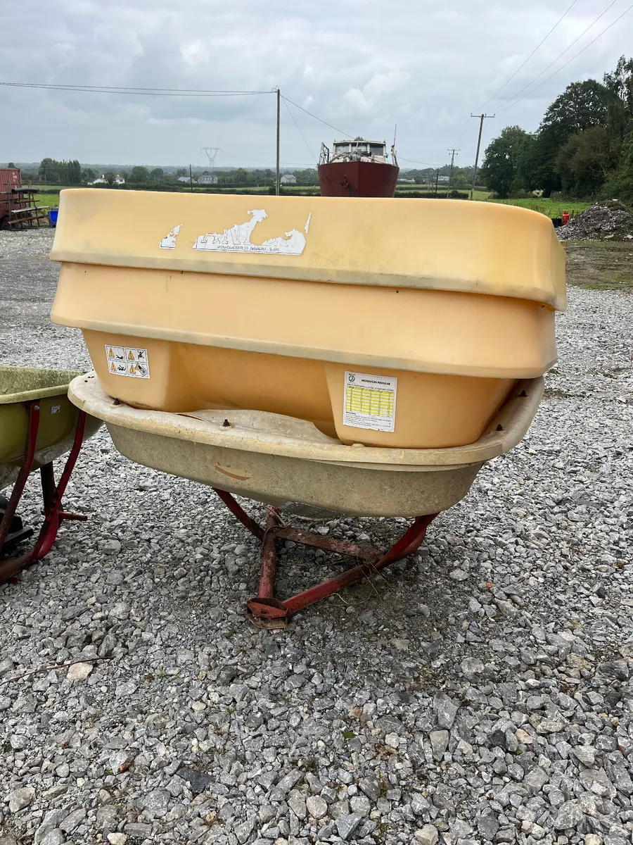 Fertiliser Spreader Bins - Image 2