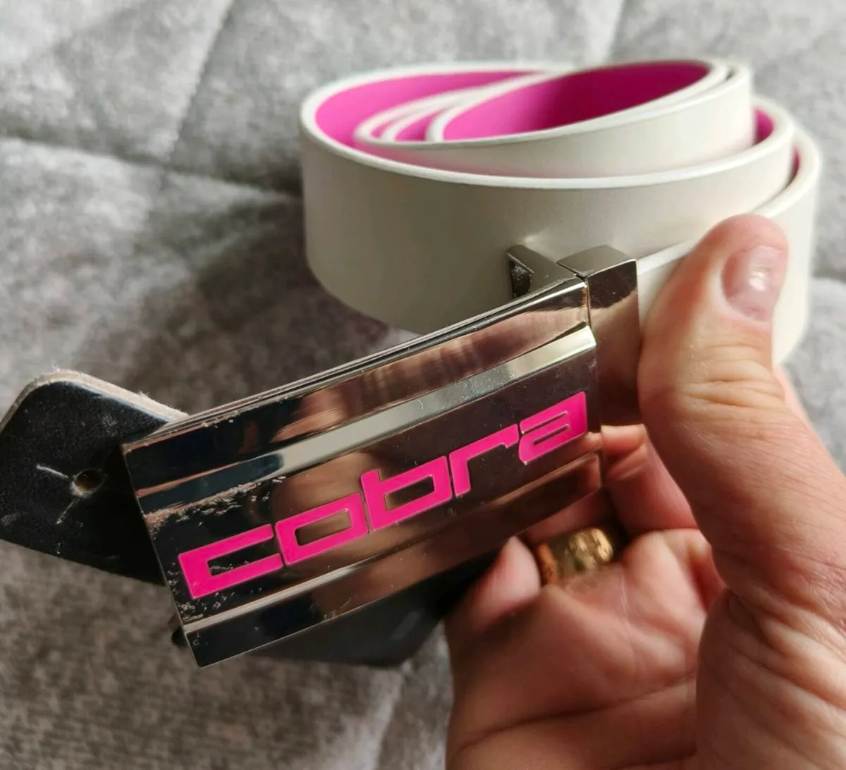 Cobra Golf reversible belt - Image 2