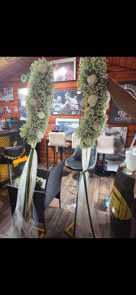 Wedding floral arch