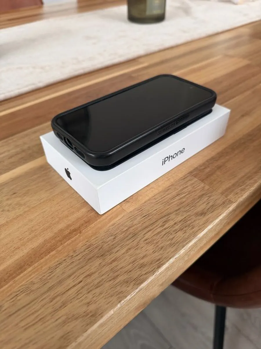 Iphone 15 Pro - Image 2