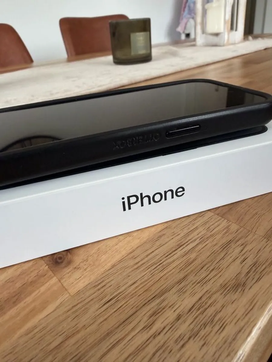 Iphone 15 Pro - Image 3